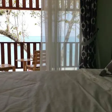 Perhentian Chomel Chalet Kampong Pasir Hantu Exterior photo