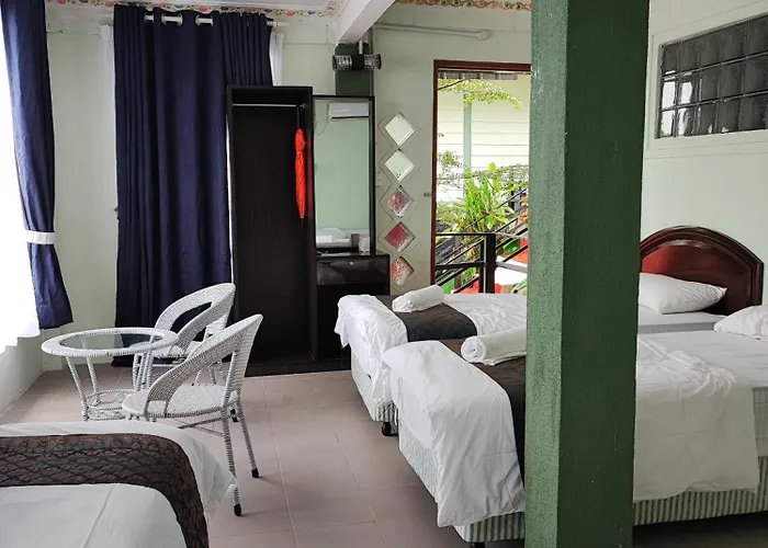 Perhentian Chomel Chalet