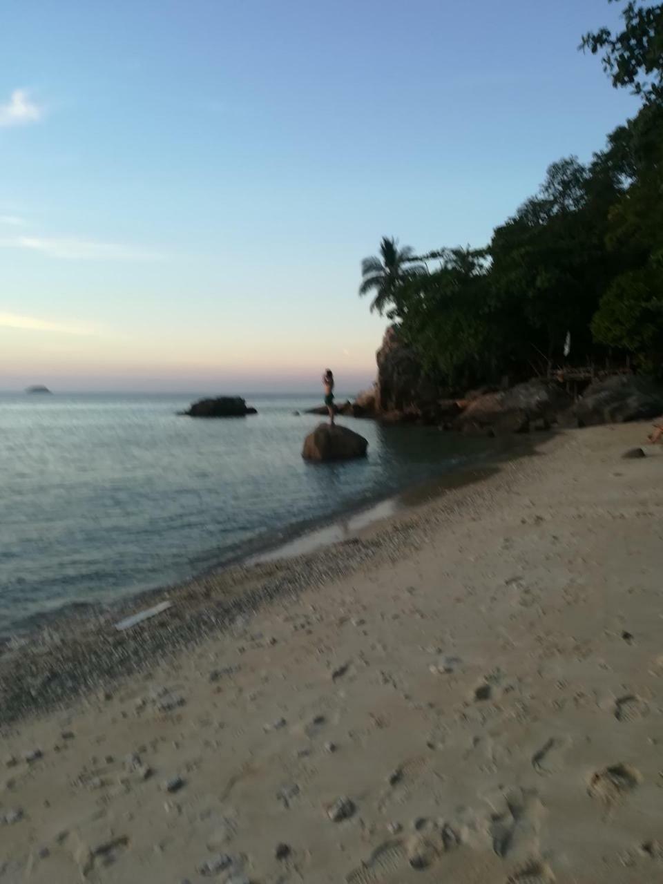 Perhentian Chomel * Kampong Pasir Hantu